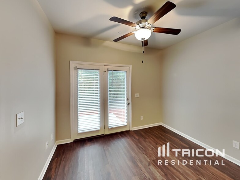 Building Photo - 125 Hickory Sta Ln