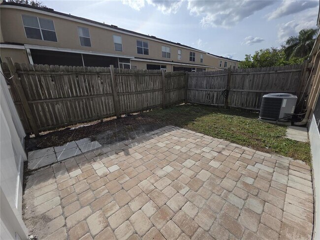 Building Photo - 30138 Barnaby Ln