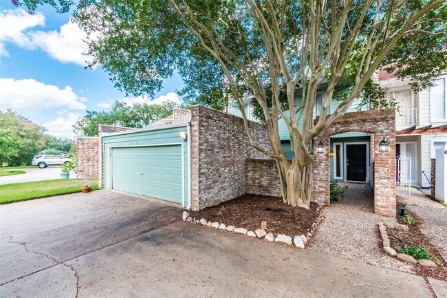 Building Photo - 5 Dorado Dr