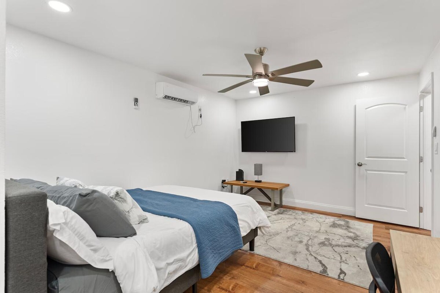 Building Photo - 3417 N 10th St