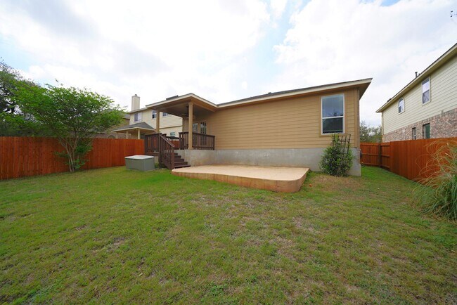 Building Photo - Beautiful One Story Home in Gated Community. Realtor Commission Offered: $500
