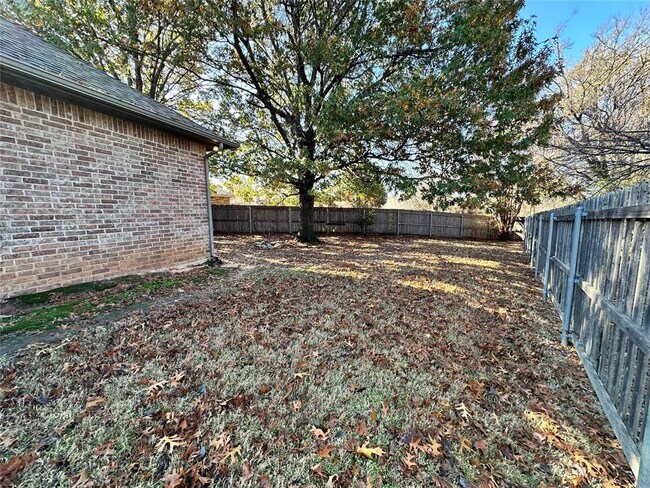 Building Photo - 1819 Duckhawk Ct