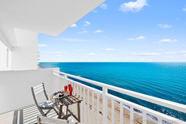 Building Photo - 4511 S Ocean Blvd