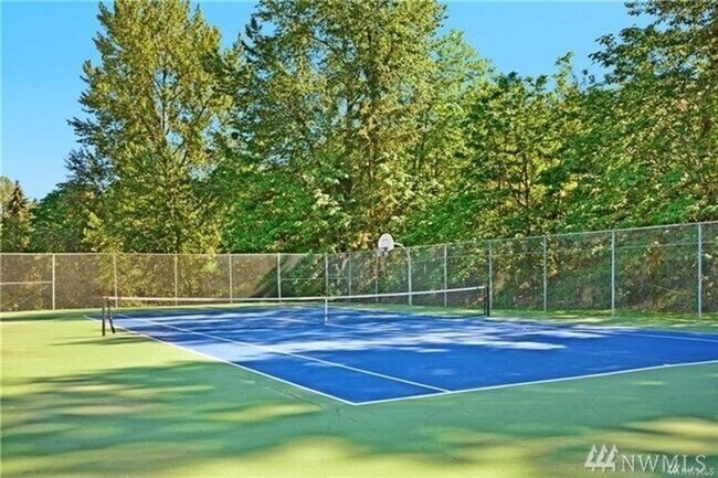 Building Photo - 1 Bed 1 Bath Condo Issaquah Sammamish Bluffs