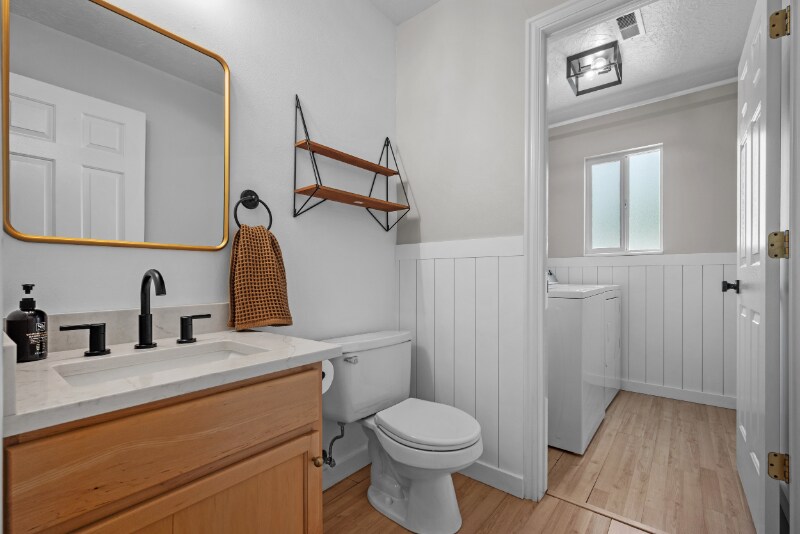 Building Photo - 617 S 1370 W