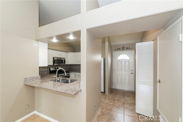 Building Photo - 5500 Torrance Blvd