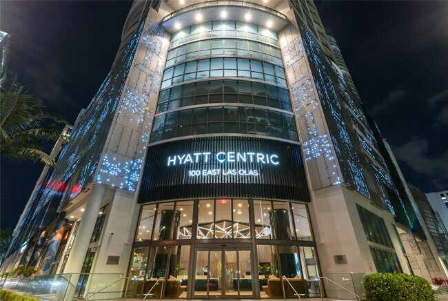 Building Photo - 100 E Las Olas Blvd