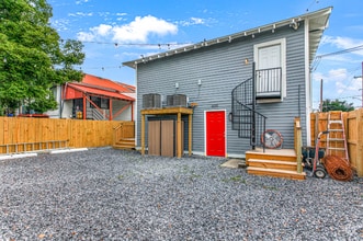 Building Photo - 2230 Amelia St