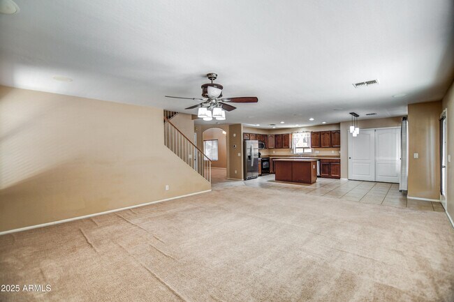 Building Photo - 40437 W Robbins Dr