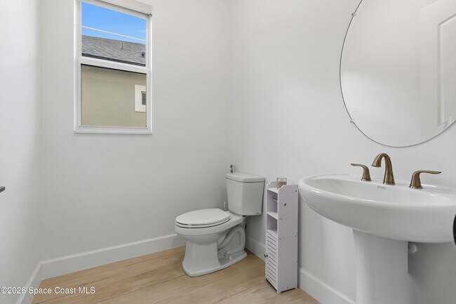 Building Photo - 3256 Kamin Dr