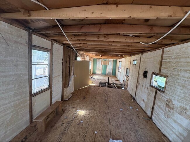 Building Photo - 4541 N Old Romero Rd