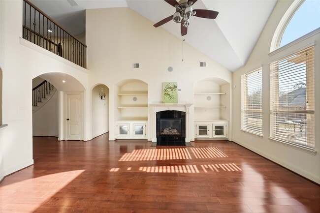 Building Photo - 14318 Red Creek Cove Ln