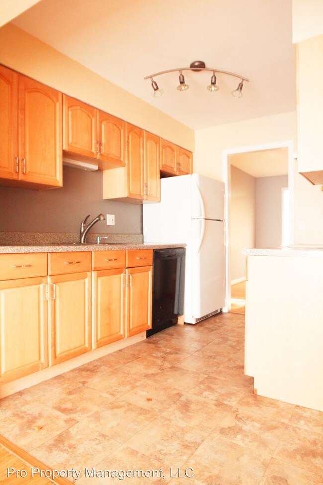 Building Photo - 18 Homestead Ln