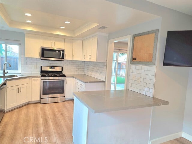 Building Photo - 11 Charleston