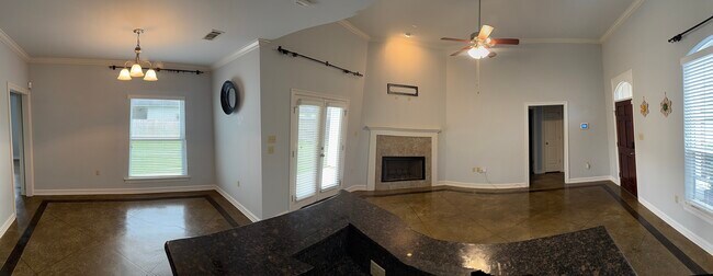 Building Photo - 17281 Paddock Cir