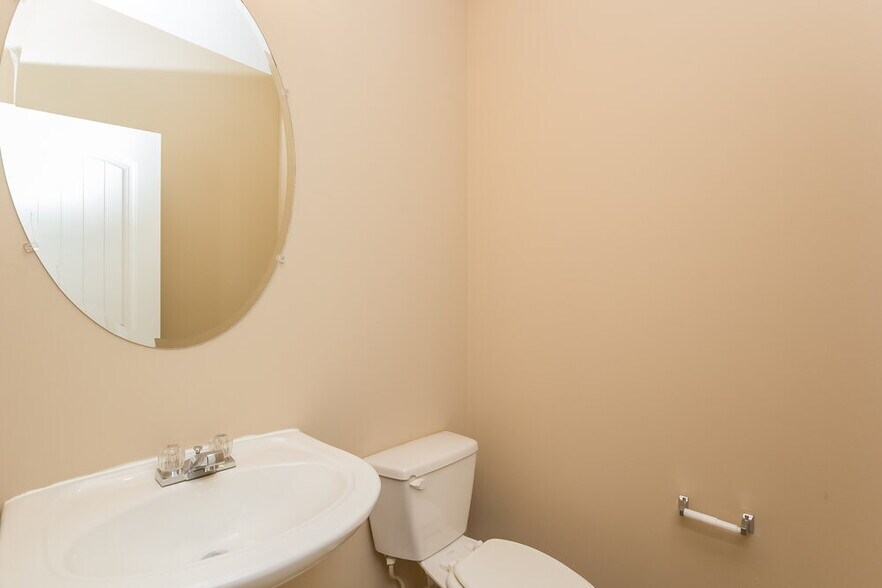 Building Photo - 3714 Humber Ct