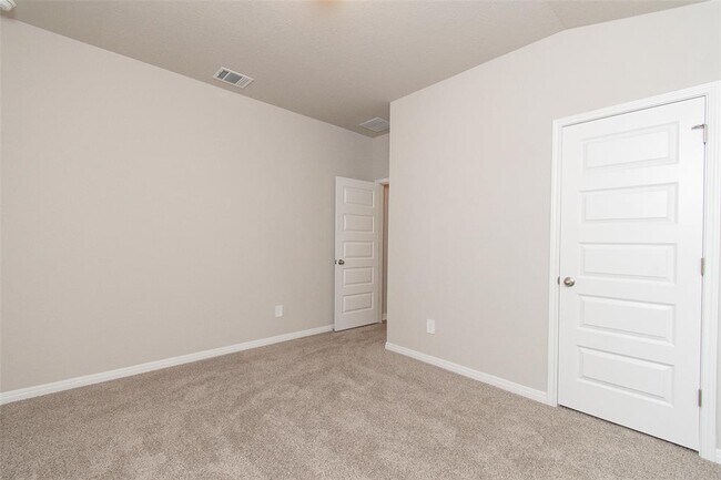 Building Photo - 17108 Lomond Wy