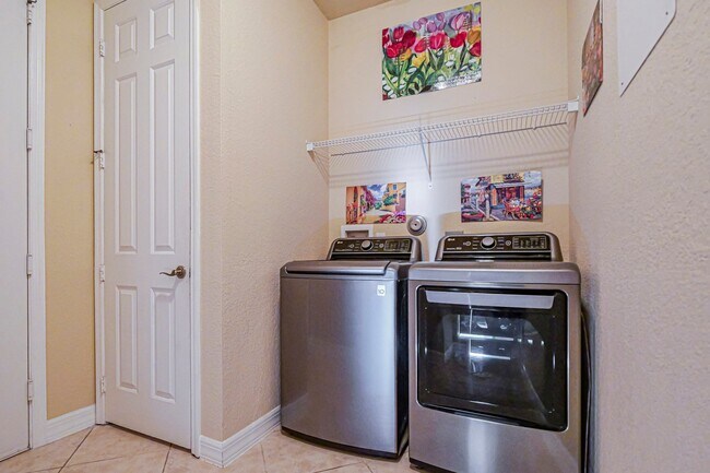 Building Photo - 5561 57th Way