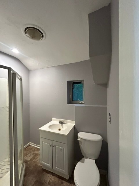 Building Photo - 37256 IL-83
