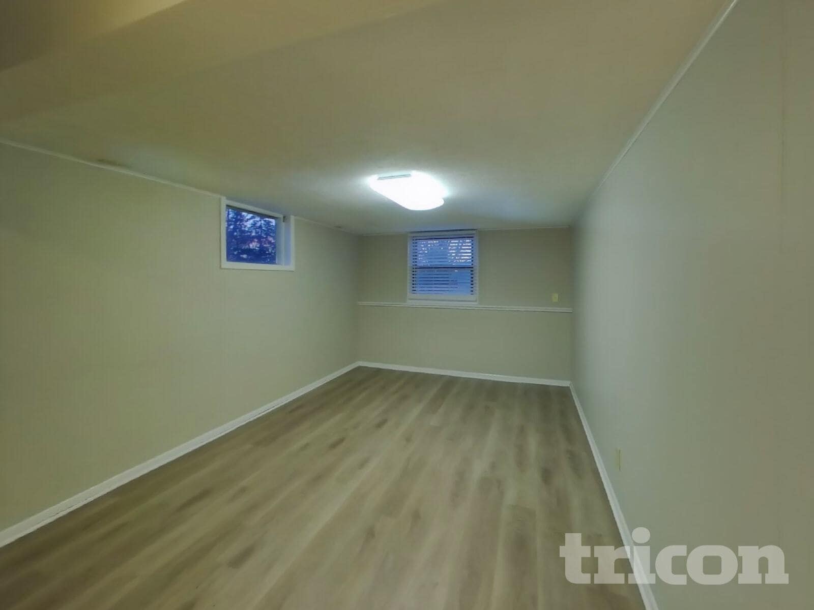 Building Photo - 3733 Hillsboro Ave N