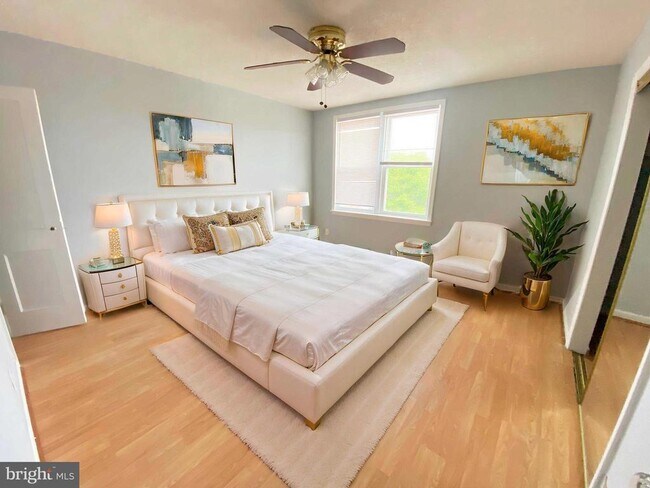 Building Photo - 6330 Leonard St