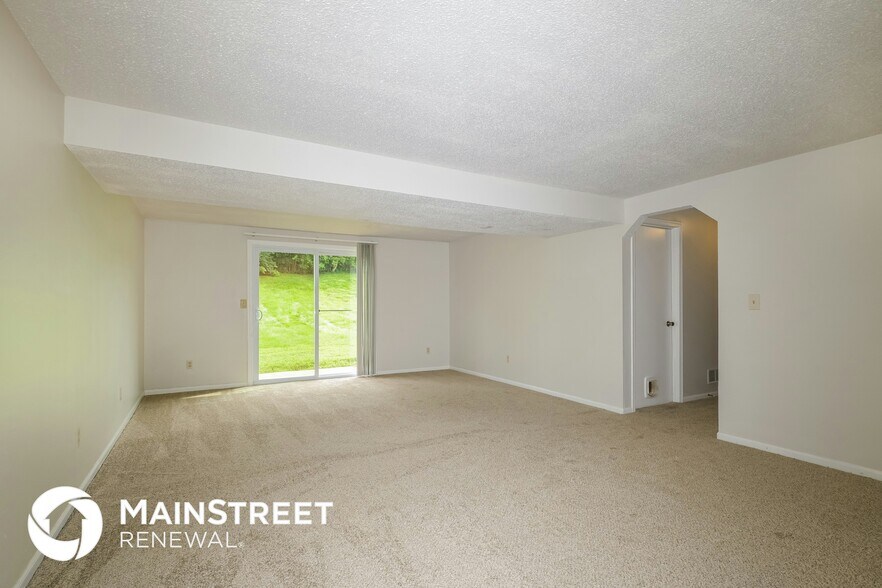 Building Photo - 3854 Jeff Dr