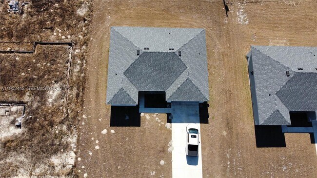 Building Photo - 404 Marion Oaks Trail