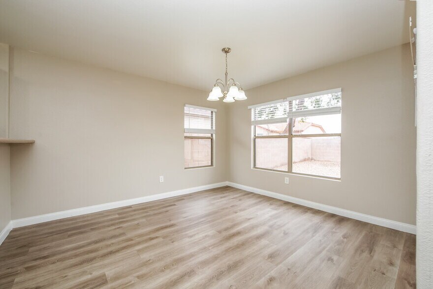 Building Photo - 1411 Dillon Ridge