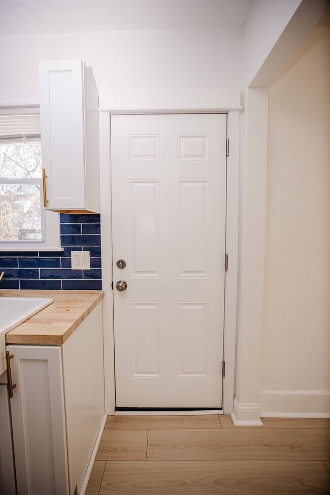 Building Photo - Remodeled three bedroom home available for rent!