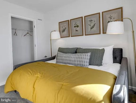 Building Photo - 8328 Alexander Ct