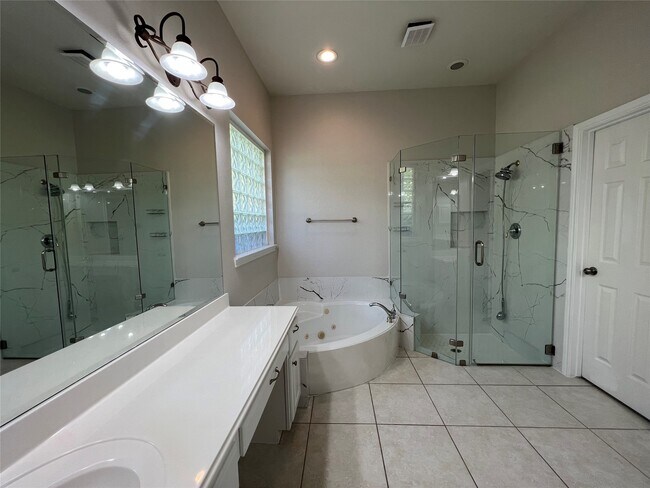Building Photo - 23703 Banning Point Ct