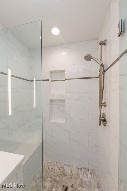 Building Photo - 2500 Deborah Dr