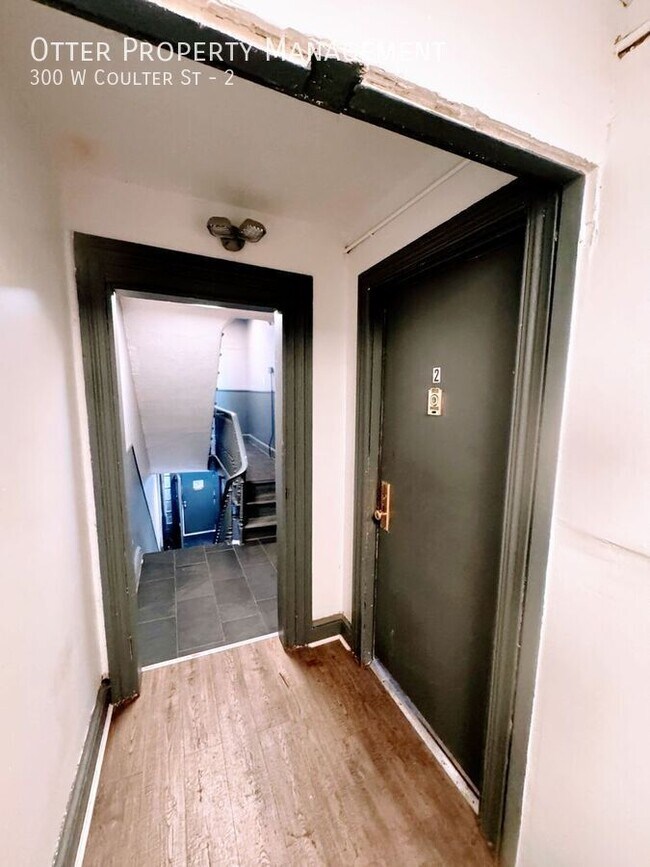 Building Photo - 300 W Coulter St