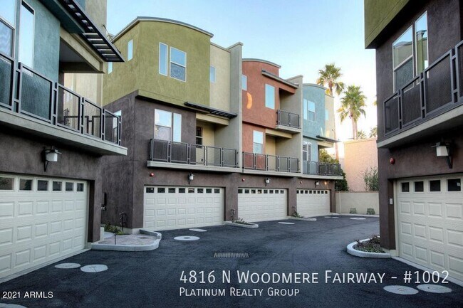 Building Photo - 4816 N Woodmere Fairway