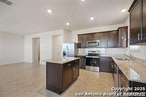 Building Photo - 7327 Tradinghouse Ln