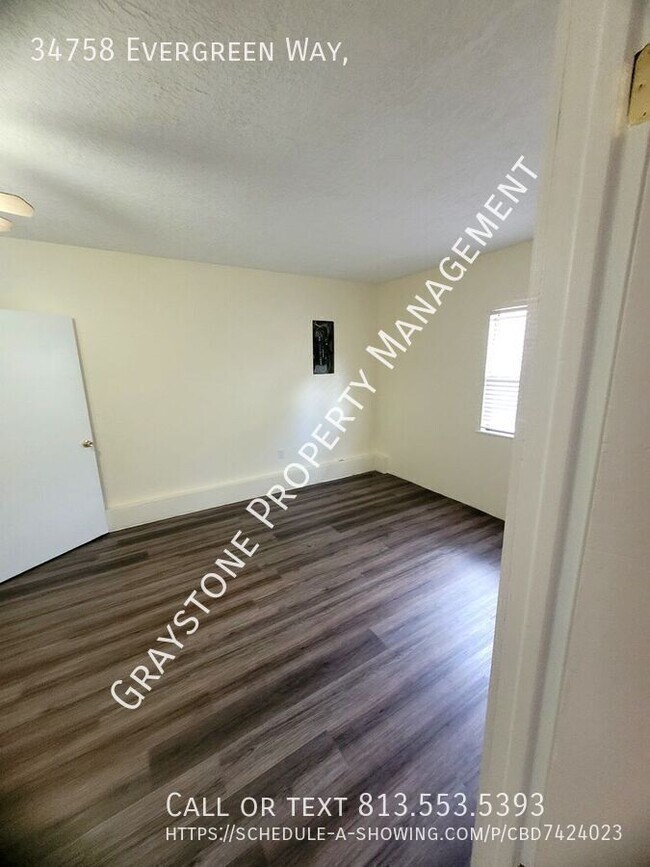 Building Photo - 34758 Evergreen Way