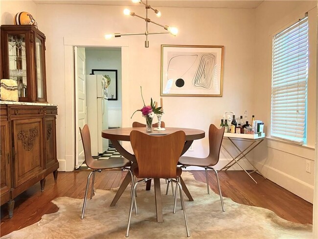 Building Photo - 1509 Canterbury St