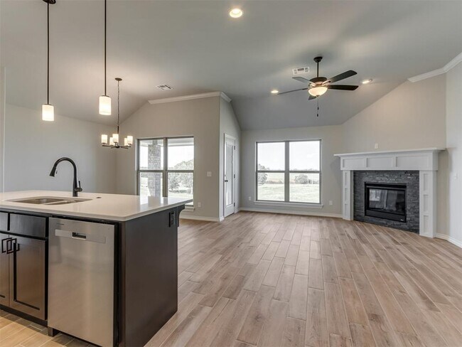 Building Photo - 479 Cherrybark Dr
