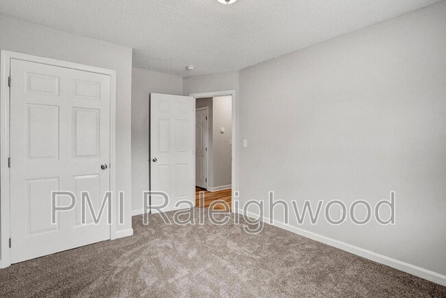 Building Photo - 1300 Poplar Ridge Rd