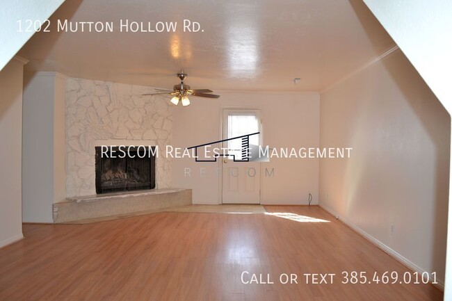 Building Photo - East Kaysville 4 Bedroom House!