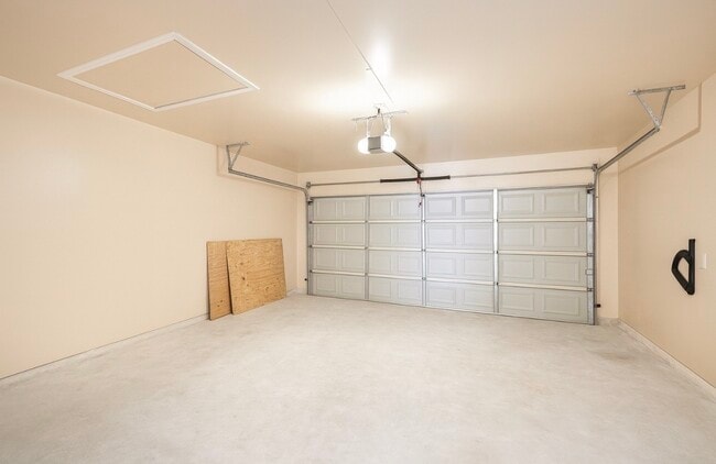 Building Photo - 11910 Fossil Rock Ln