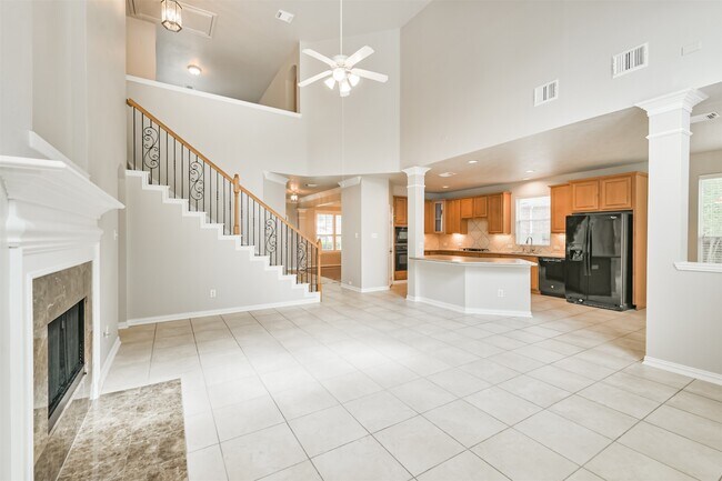 Building Photo - 6 Cordella Pl