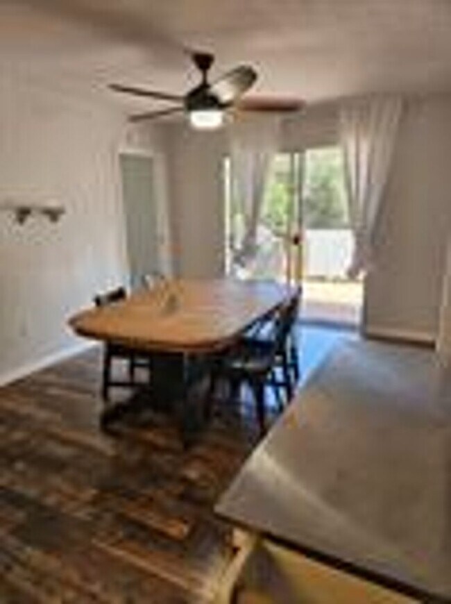 Building Photo - 20617 Gopher Dr