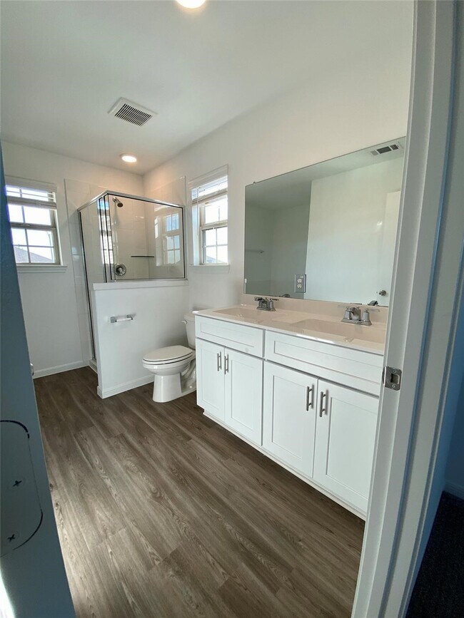 Building Photo - 21114 Dolphin Bay Ln