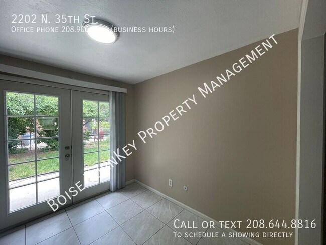 Building Photo - 2202 N 35th St
