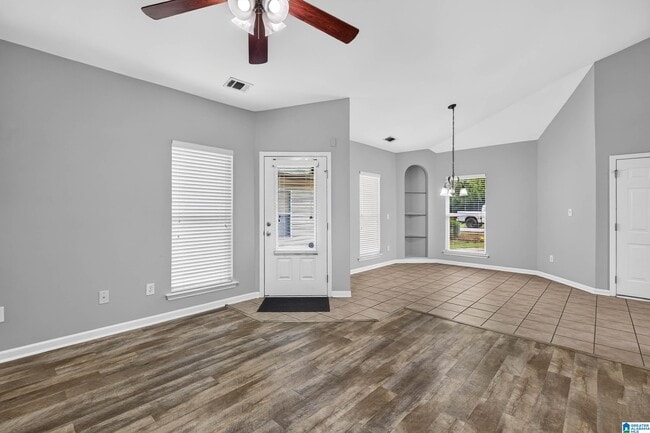 Building Photo - 5317 Cottage Cir