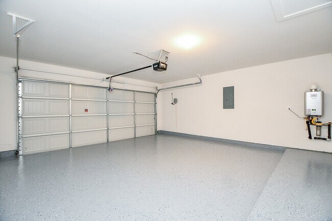 Building Photo - 30406 Canterbury Flds Dr