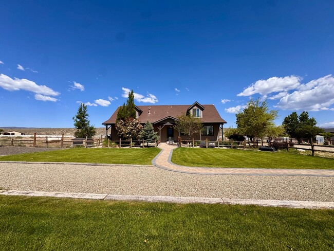 Building Photo - Home For Rent on 5 acres in Minden