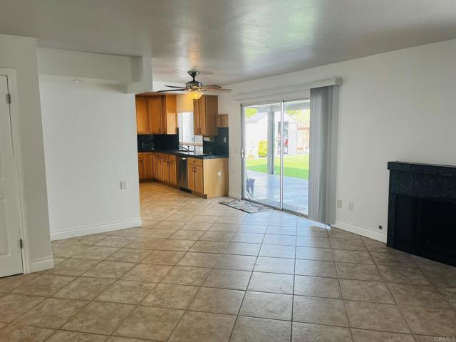 Building Photo - 2806 Atadero Ct