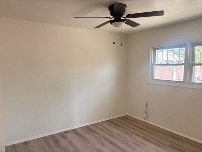 Building Photo - 2 bedrooms duplex in Chula Vista